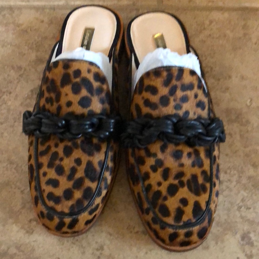 Louise et Cie leopard print mules. Leather, size 6.  NIB